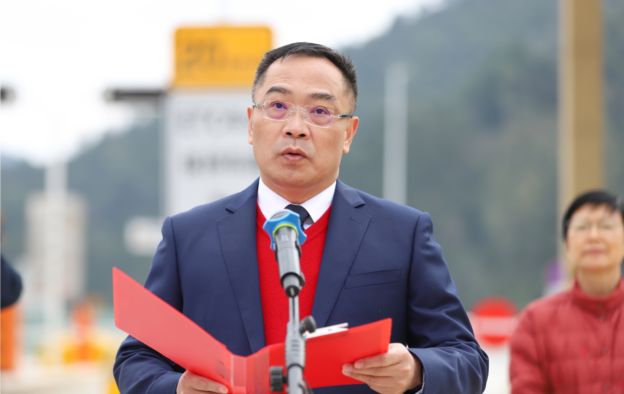 北投集團黨委副書記、副董事長、總經(jīng)理黃學軍_副本.jpg